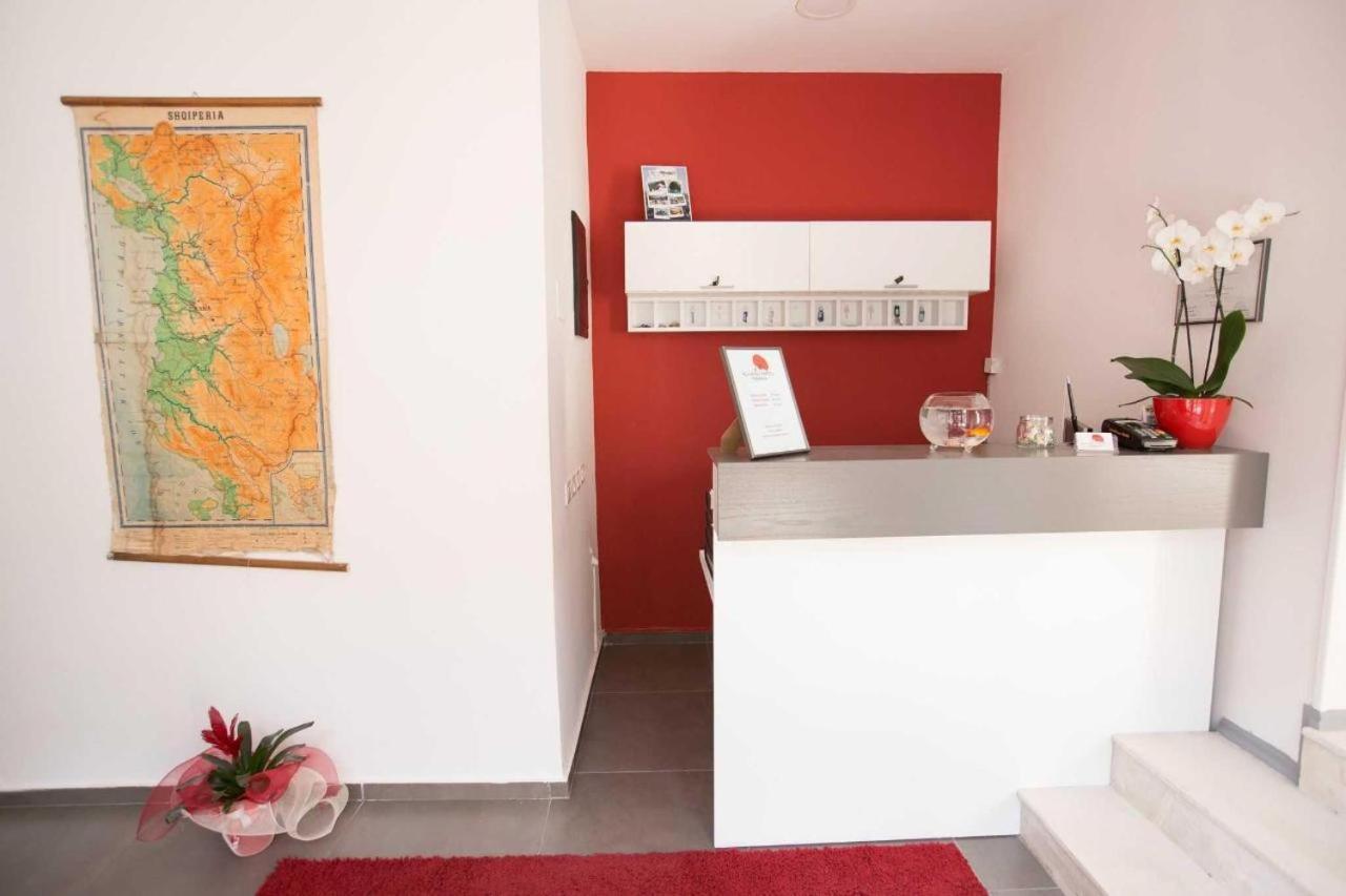 Hotel Rimini Тирана Екстериор снимка