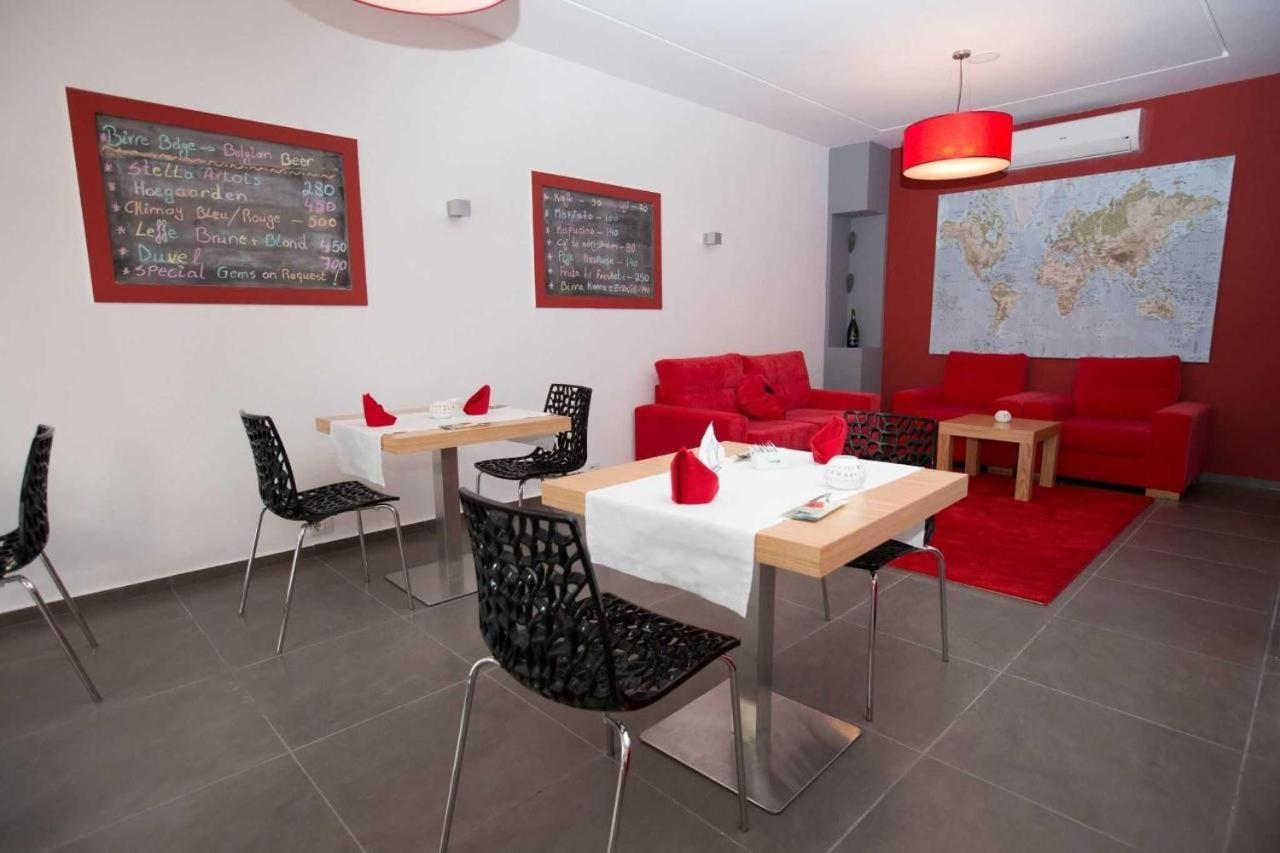 Hotel Rimini Тирана Екстериор снимка