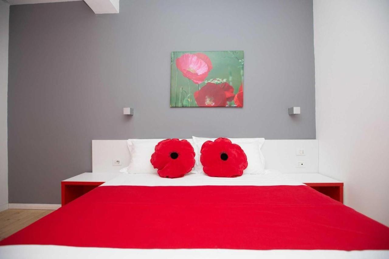 Hotel Rimini Тирана Екстериор снимка