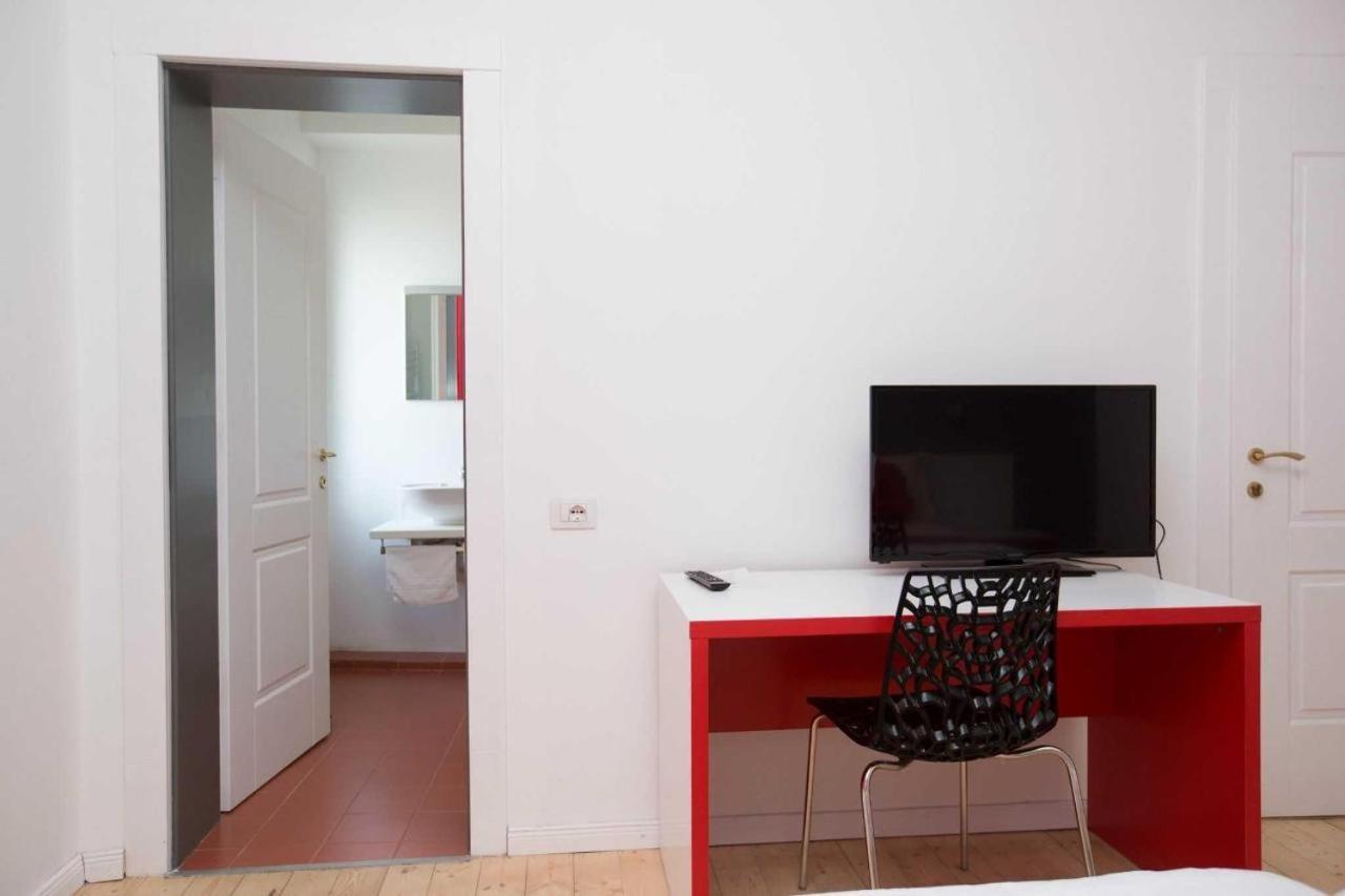 Hotel Rimini Тирана Екстериор снимка