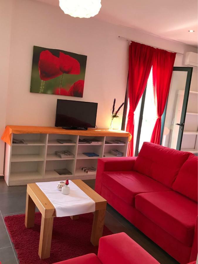 Hotel Rimini Тирана Екстериор снимка